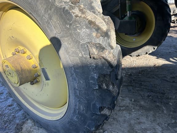 Image of John Deere 4830 equipment image 3