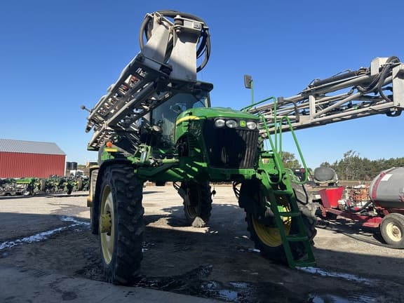 Image of John Deere 4830 equipment image 2