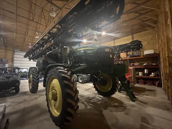 Image of John Deere 4830 equipment image 1