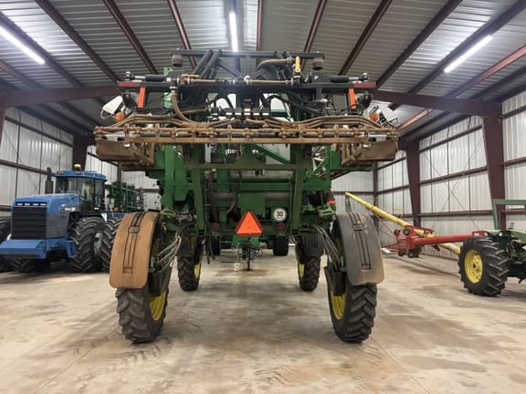Image of John Deere 4830 equipment image 4