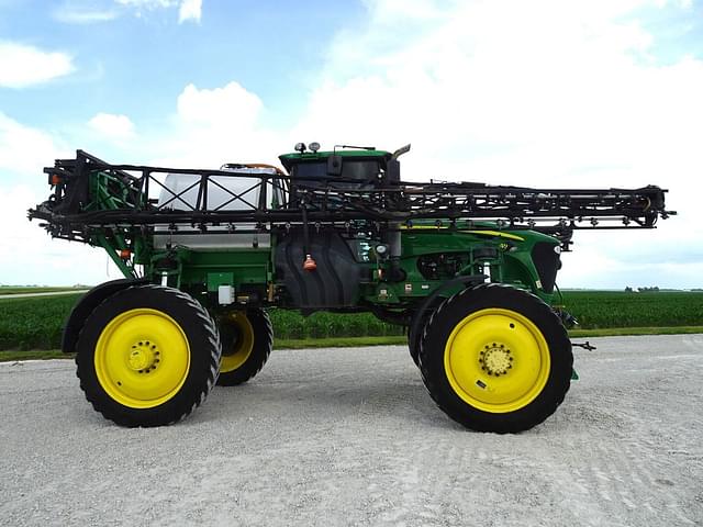 Image of John Deere 4830 equipment image 4