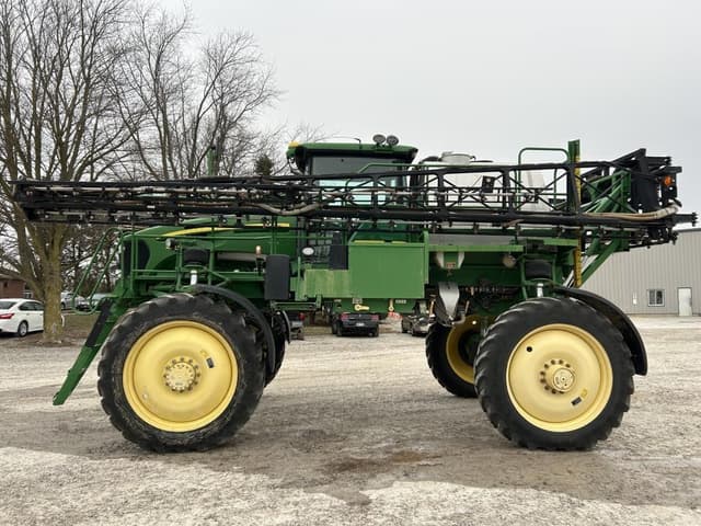 Image of John Deere 4830 equipment image 1