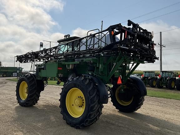 Image of John Deere 4830 equipment image 3