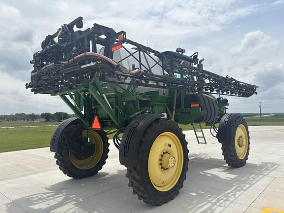 Image of John Deere 4830 equipment image 3