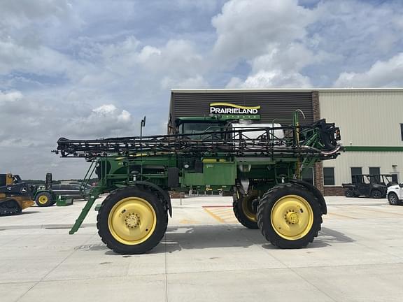 Image of John Deere 4830 equipment image 1