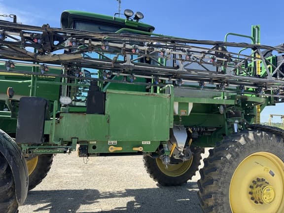 Image of John Deere 4830 equipment image 4