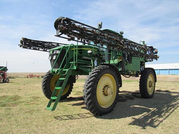 Image of John Deere 4830 Primary image
