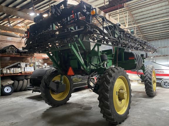 Image of John Deere 4830 equipment image 4