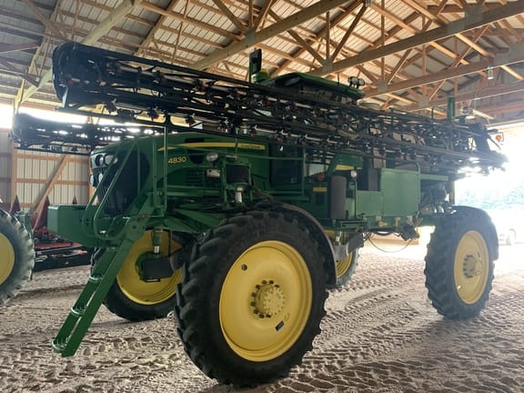 Main image John Deere 4830