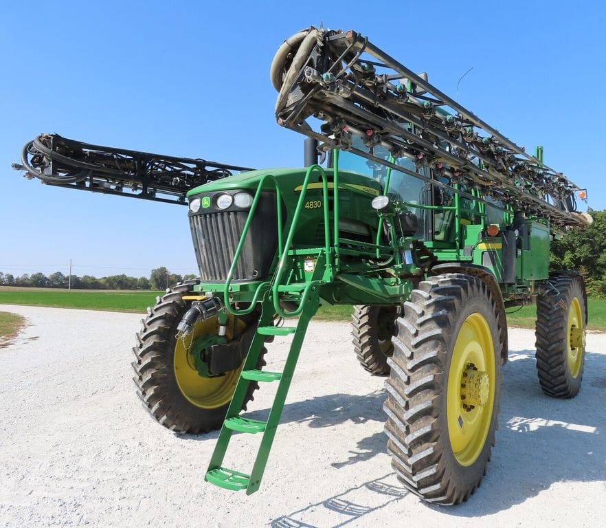 Main image John Deere 4830