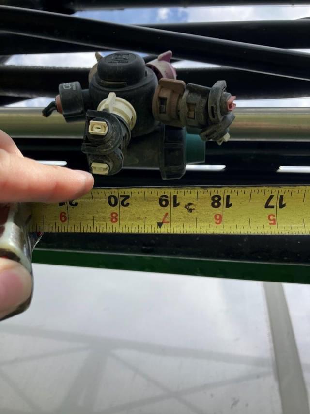 Image of John Deere 4830 equipment image 4