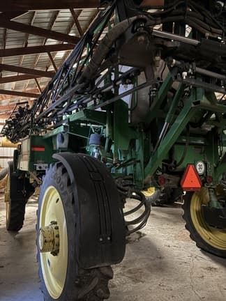 Image of John Deere 4830 equipment image 2