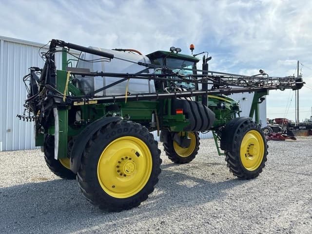 Image of John Deere 4830 equipment image 3