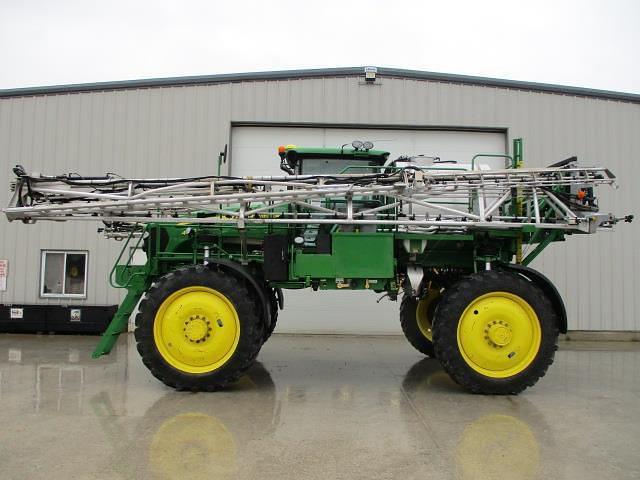 Image of John Deere 4830 equipment image 2