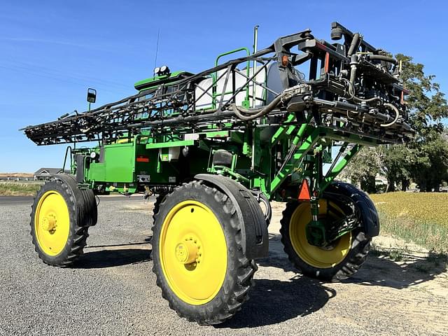 Image of John Deere 4830 equipment image 3