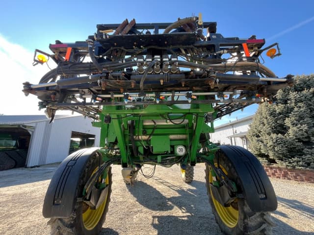 Image of John Deere 4830 equipment image 3