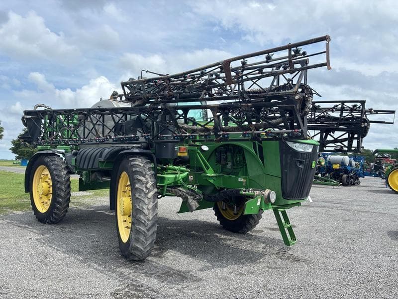 Image of John Deere 4940 Primary image