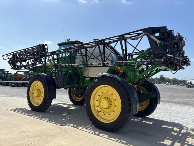 Image of John Deere 4940 equipment image 4