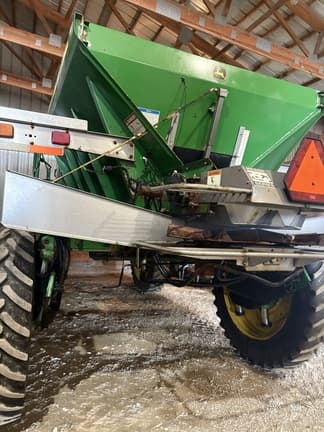 Image of John Deere 4940 equipment image 3