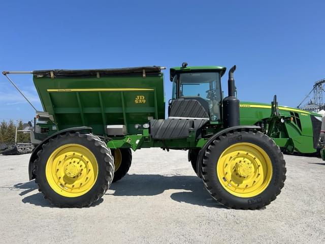 Image of John Deere 4940 equipment image 3