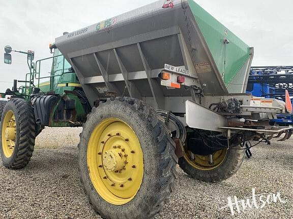 Image of John Deere 4940 equipment image 3