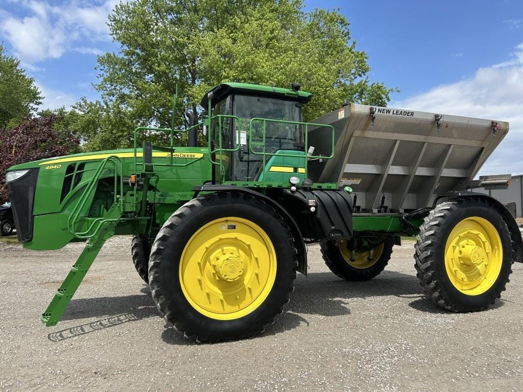 2012 John Deere 4940 Equipment Image0