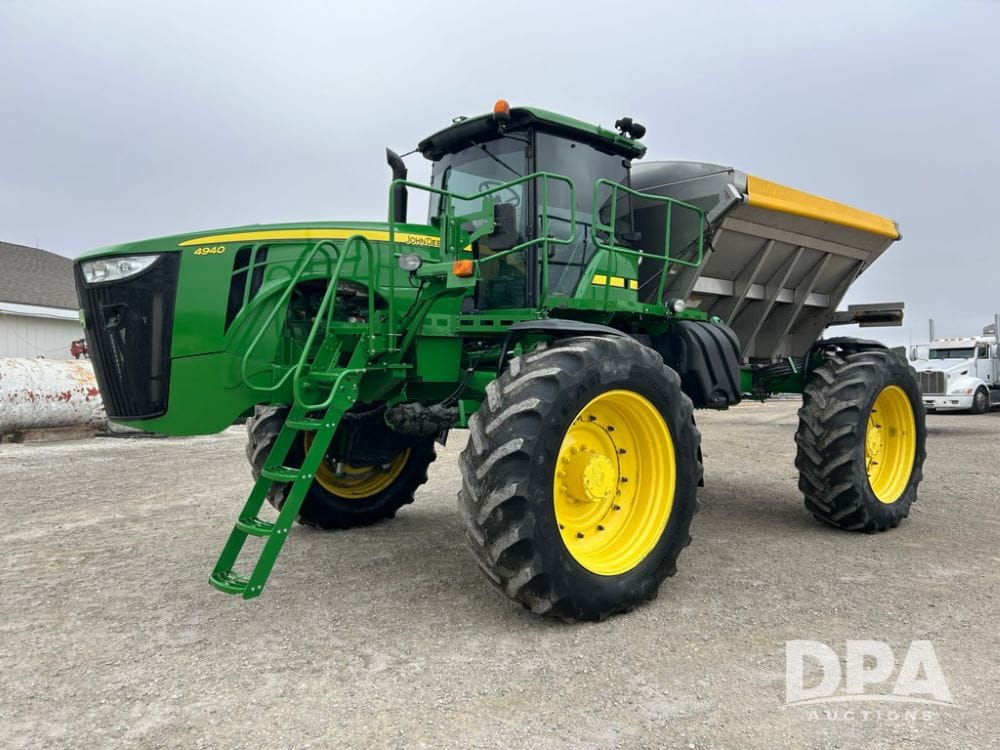 2012 John Deere 4940 Equipment Image0