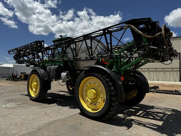 Image of John Deere 4940 equipment image 2