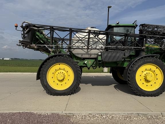 Image of John Deere 4940 equipment image 4