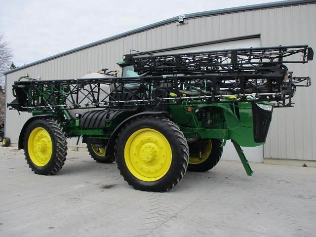 Image of John Deere 4940 equipment image 1