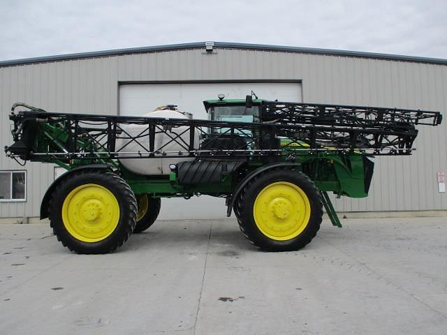 Image of John Deere 4940 equipment image 3