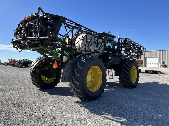 Image of John Deere 4940 equipment image 4