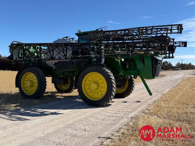 Image of John Deere 4940 equipment image 1