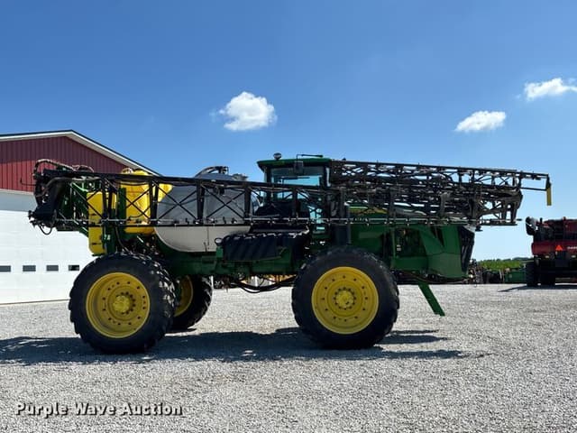Image of John Deere 4940 equipment image 3