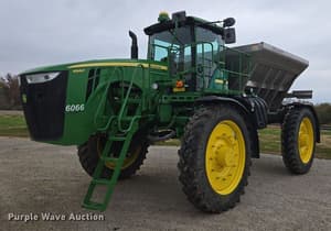 2012 John Deere 4940 Image