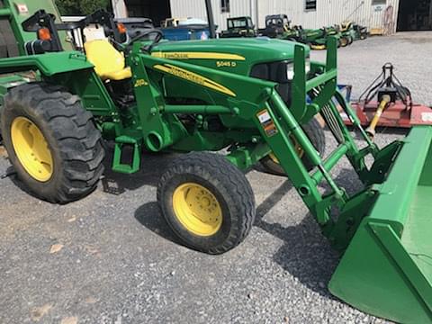 Image of John Deere 5045D Primary image