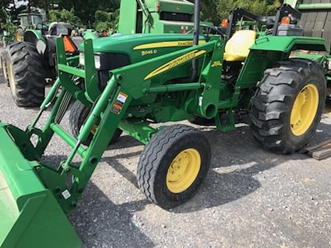 Image of John Deere 5045D equipment image 1