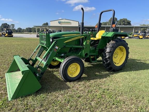 Image of John Deere 5045D Primary image