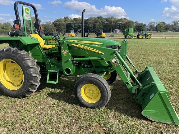 Image of John Deere 5045D equipment image 1