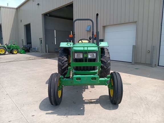 Image of John Deere 5045D equipment image 4