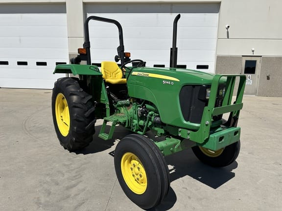 2012 John Deere 5045D Equipment Image0