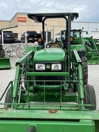 Image of John Deere 5045D equipment image 2