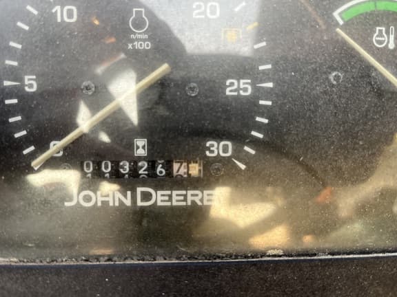 Image of John Deere 5045D equipment image 4