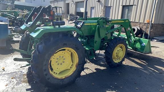 Image of John Deere 5055E equipment image 3