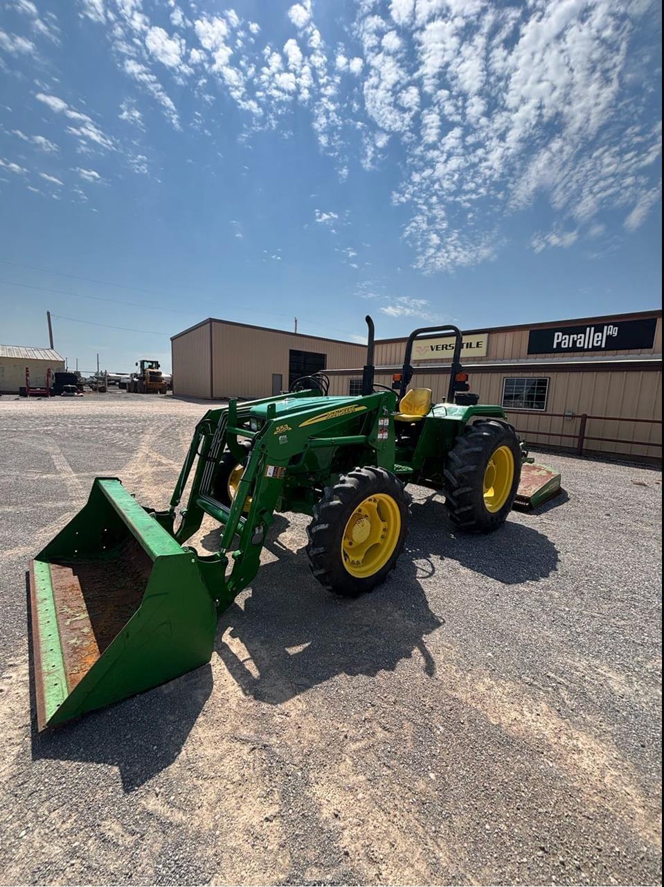 Image of John Deere 5055E Image 0