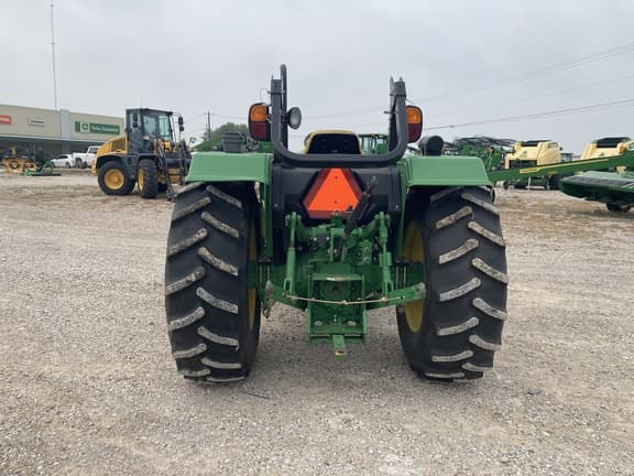 Image of John Deere 5055E equipment image 3