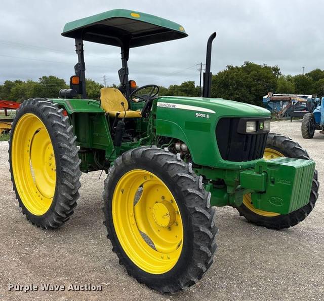 Image of John Deere 5055E equipment image 2