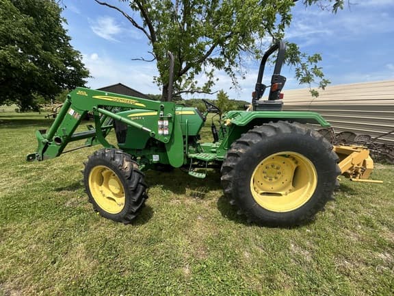 Image of John Deere 5075E equipment image 2