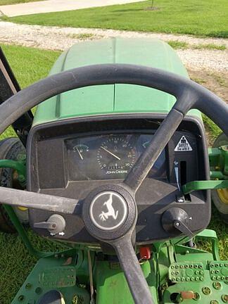 Image of John Deere 5075E equipment image 3