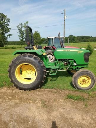 2012 John Deere 5075E Equipment Image0
